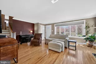 305 Somerset Pl, Wallingford, PA 19086 - Photo 9