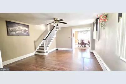 105 N Fairview Avenue, Upper Darby, PA 19082 - Photo 3