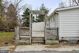 2730 Old Cedar Grove Rd, Broomall, PA 19008 - Photo 3