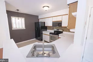 109 Briarcliff Ct, Glen Mills, PA 19342 - Photo 9