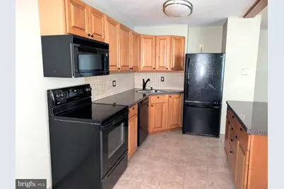 100 Glenolden E #U-20, Glenolden, PA 19036 - Photo 3
