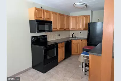 100 Glenolden E #U-20, Glenolden, PA 19036 - Photo 5