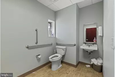 4000 Edgmont Avenue, Brookhaven, PA 19015 - Photo 17