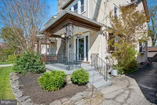 729 Hathaway Ln, Ardmore, PA 19003 - Photo 3