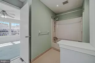 94 Victoria Dr, Aston, PA 19014 - Photo 19