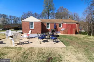 139 W Sylvan Dr, Broomall, PA 19008 - Photo 9