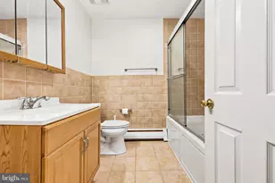 412 Yorkshire Rd, Bryn Mawr, PA 19010 - Photo 19