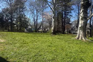 412 Yorkshire Rd, Bryn Mawr, PA 19010 - Photo 7