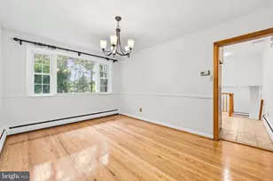 412 Yorkshire Rd, Bryn Mawr, PA 19010 - Photo 9