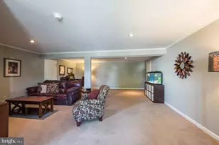 19 Patriot Ct, Upper Chichester, PA 19061 - Photo 19