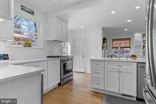 526 E Beech Tree Ln, Wayne, PA 19087 - Photo 13