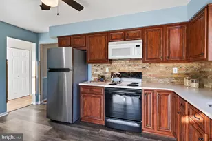 214 Bridge Rd, Upper Chichester, PA 19061 - Photo 15
