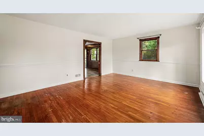 5946 Chichester Avenue, Aston, PA 19014 - Photo 3