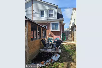 920 Bedford Avenue, Darby, PA 19023 - Photo 3