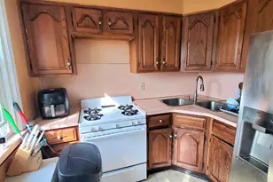 920 Bedford Ave, Darby, PA 19023 - Photo 9