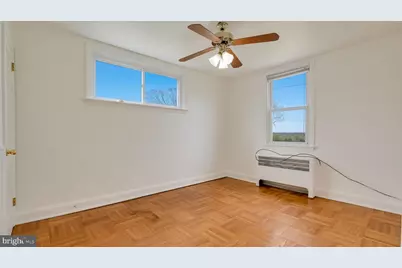 136 Academy Lane, Upper Darby, PA 19082 - Photo 17