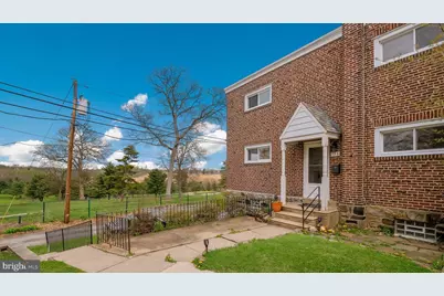 136 Academy Lane, Upper Darby, PA 19082 - Photo 3