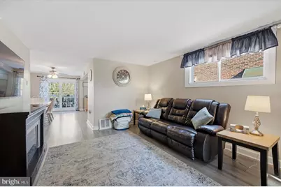 429 Seven Oaks Drive, Clifton Heights, PA 19018 - Photo 5