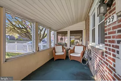 429 Seven Oaks Drive, Clifton Heights, PA 19018 - Photo 3