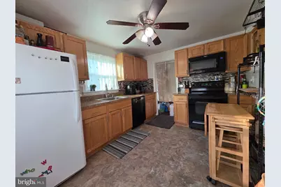 14 Scarlet Avenue, Aston, PA 19014 - Photo 7