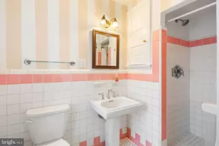 929 Burmont Rd, Drexel Hill, PA 19026 - Photo 25