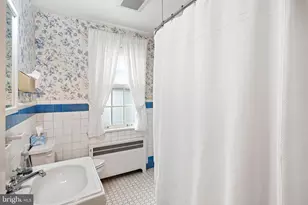 929 Burmont Rd, Drexel Hill, PA 19026 - Photo 19