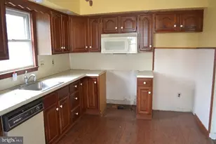 631 10th Ave, Prospect Park, PA 19076 - Photo 11