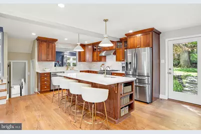 211 Comrie Drive, Villanova, PA 19085 - Photo 9