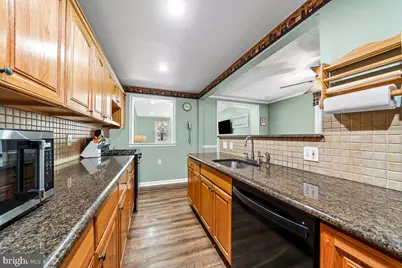 114 Lakeview Drive, Ridley Park, PA 19078 - Photo 9