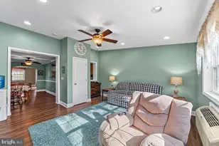 114 Lakeview Dr, Ridley Park, PA 19078 - Photo 13