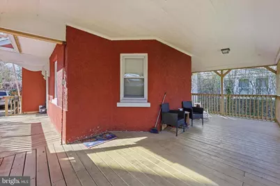 24 W Stewart Avenue, Lansdowne, PA 19050 - Photo 3