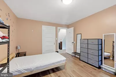 24 W Stewart Avenue, Lansdowne, PA 19050 - Photo 21