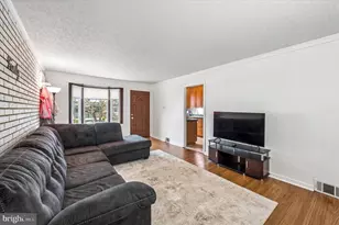 82 Hoffman Rd, Ridley Park, PA 19078 - Photo 5