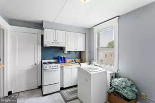 223 Long Ln, Upper Darby, PA 19082 - Photo 23