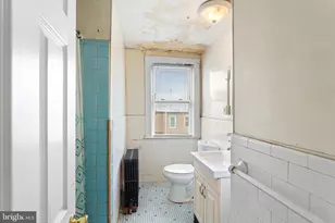 223 Long Ln, Upper Darby, PA 19082 - Photo 9