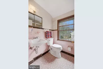 359 Spring Valley Road, Springfield, PA 19064 - Photo 17