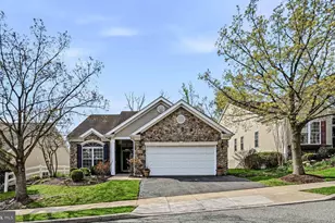 8 Irwin Dr, Upper Chichester, PA 19061 - Photo 3