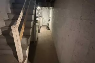 2019 Delmar Dr, Folcroft, PA 19032 - Photo 3