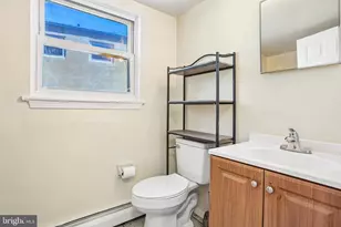 157 Meadowbrook Ln, Brookhaven, PA 19015 - Photo 37
