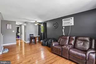 157 Meadowbrook Ln, Brookhaven, PA 19015 - Photo 5