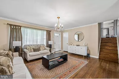 2920 Larkspur Lane, Secane, PA 19018 - Photo 3