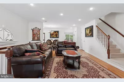 239 Spring Valley Way, Aston, PA 19014 - Photo 7