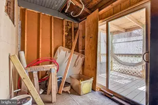 1141 Thomas St, Chester, PA 19013 - Photo 25