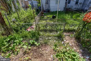1141 Thomas St, Chester, PA 19013 - Photo 27