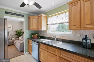 88 Louis James Ct, Aston, PA 19014 - Photo 5