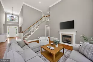 28 Cherry Farm Ln, West Chester, PA 19382 - Photo 5