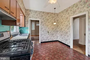 705 E 20th St, Chester, PA 19013 - Photo 13