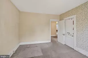 705 E 20th St, Chester, PA 19013 - Photo 27