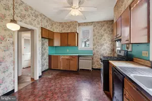 705 E 20th St, Chester, PA 19013 - Photo 11