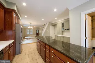 423 N Orange St, Media, PA 19063 - Photo 11